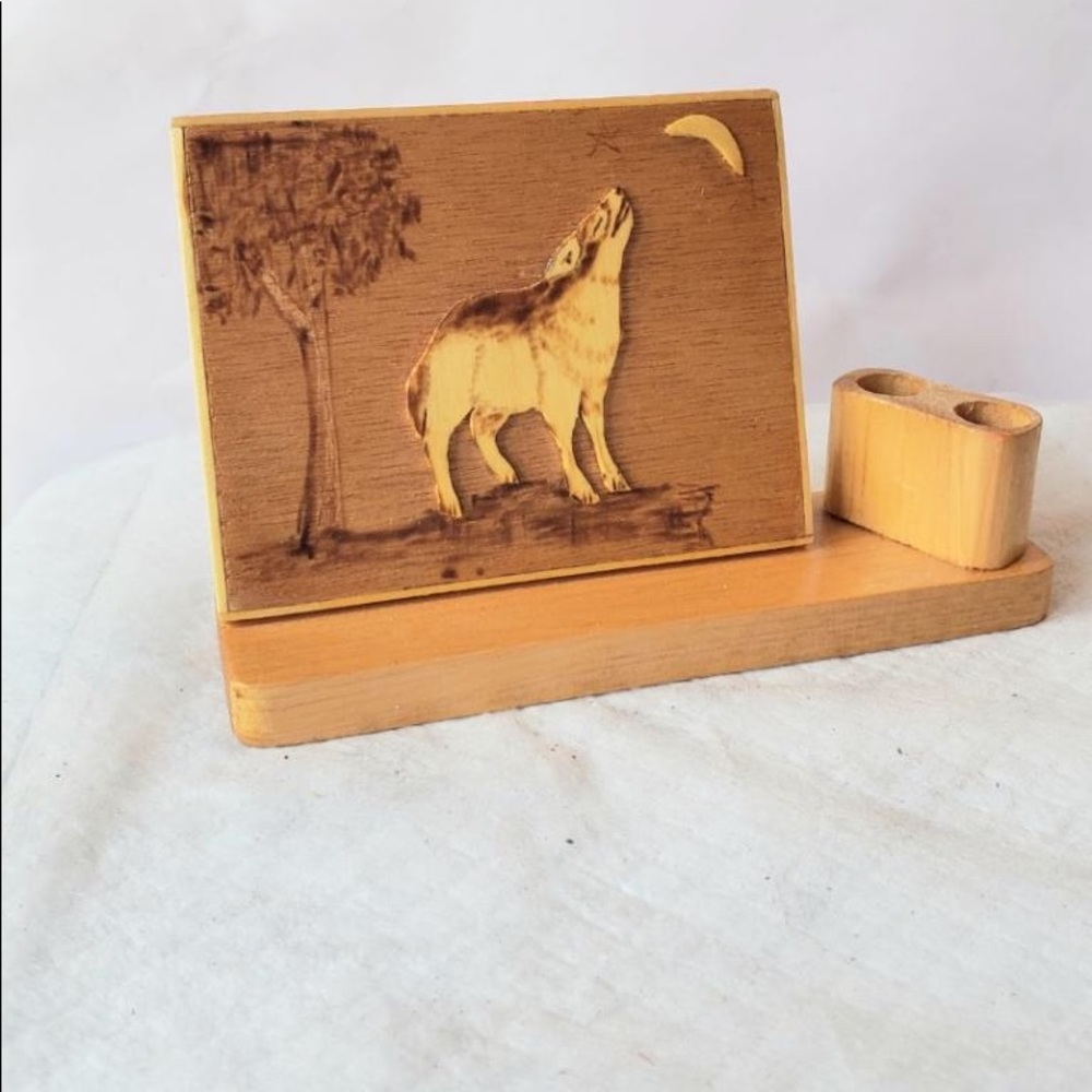 Pen holder